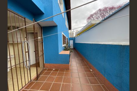 Casa à venda com 140m², 4 quartos e 2 vagasQuintal