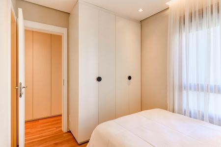 Apartamento à venda com 145m², 3 quartos e 2 vagasSuíte 2
