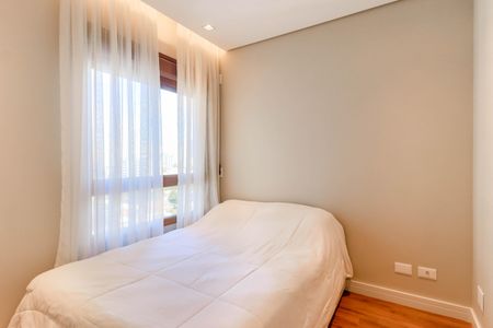 Apartamento à venda com 145m², 3 quartos e 2 vagasSuíte 2