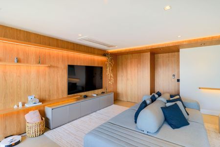 Apartamento à venda com 145m², 3 quartos e 2 vagasSala