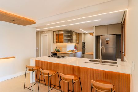 Apartamento à venda com 145m², 3 quartos e 2 vagasCozinha