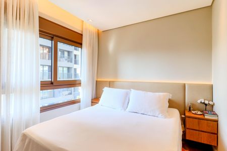 Apartamento à venda com 145m², 3 quartos e 2 vagasSuíte 1