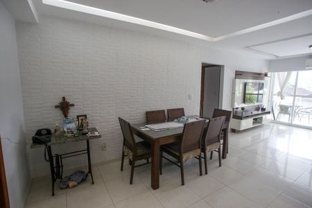 Apartamento à venda com 117m², 3 quartos e 2 vagasSala