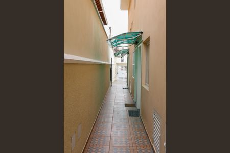 Casa de condomínio à venda com 60m², 2 quartos e 1 vagaÁrea comum