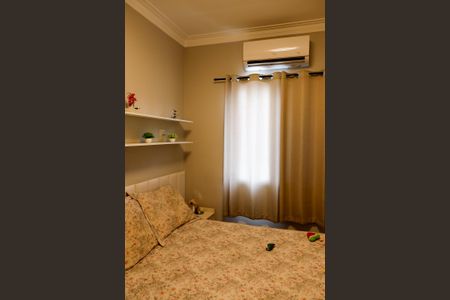 Casa de condomínio à venda com 60m², 2 quartos e 1 vagaQuarto 2