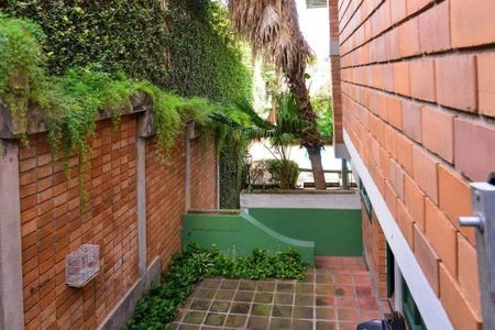 Casa à venda com 680m², 5 quartos e 4 vagasFoto 34