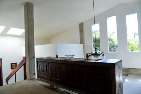 Casa à venda com 680m², 5 quartos e 4 vagasFoto 06