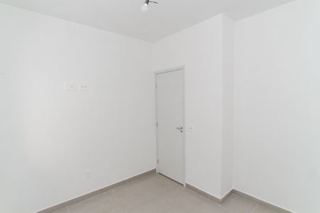 Quarto 1 de apartamento à venda com 2 quartos, 40m² em Jardim Japao, São Paulo