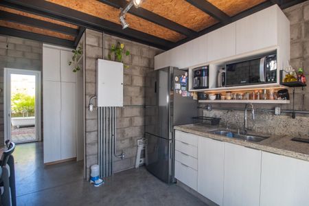 Casa à venda com 78m², 1 quarto e 3 vagas Casa à venda com 78m², 1 quarto e 3 vagasCozinha