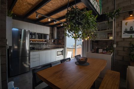 Casa à venda com 78m², 1 quarto e 3 vagas Casa à venda com 78m², 1 quarto e 3 vagasCozinha