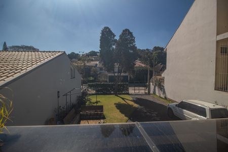 Casa à venda com 78m², 1 quarto e 3 vagas Casa à venda com 78m², 1 quarto e 3 vagasVista