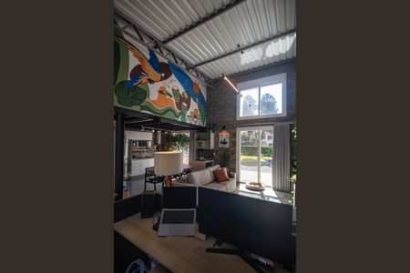 Casa à venda com 78m², 1 quarto e 3 vagas Casa à venda com 78m², 1 quarto e 3 vagasSala