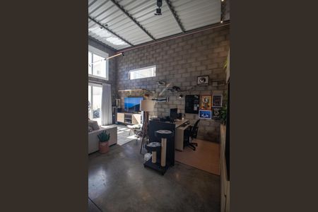 Casa à venda com 78m², 1 quarto e 3 vagas Casa à venda com 78m², 1 quarto e 3 vagasSala