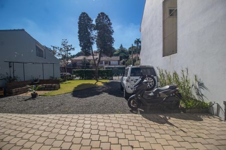 Casa à venda com 78m², 1 quarto e 3 vagas Casa à venda com 78m², 1 quarto e 3 vagasVista