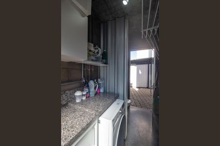 Casa à venda com 78m², 1 quarto e 3 vagas Casa à venda com 78m², 1 quarto e 3 vagasÁrea de Serviço