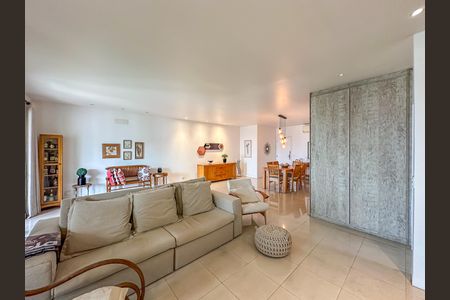 Apartamento à venda com 176m², 3 quartos e 2 vagasSala 1