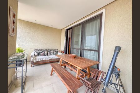 Apartamento à venda com 176m², 3 quartos e 2 vagasVaranda