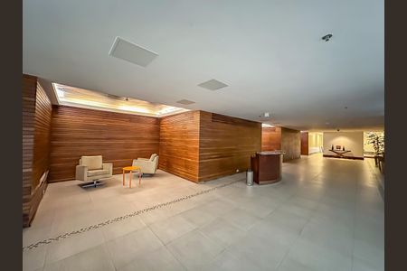 Apartamento à venda com 176m², 3 quartos e 2 vagasÁrea comum