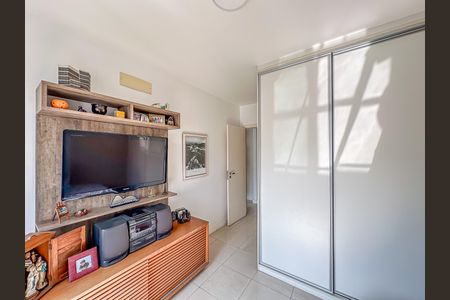 Apartamento à venda com 176m², 3 quartos e 2 vagasQuarto 2