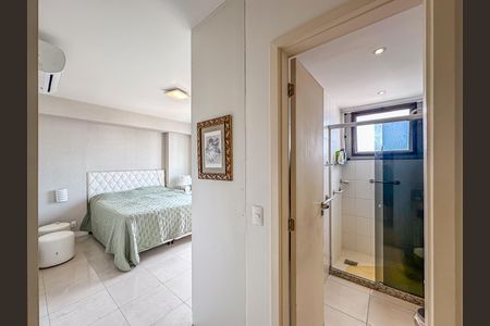 Apartamento à venda com 176m², 3 quartos e 2 vagasSuíte