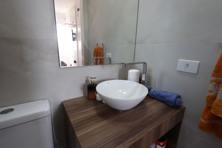 Apartamento à venda com 57m², 2 quartos e 1 vagaBanheiro da Suíte