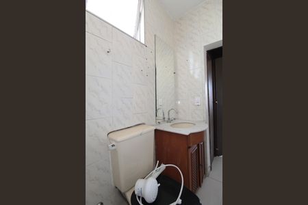 Apartamento à venda com 102m², 2 quartos e 1 vagaBanheiro da Suite