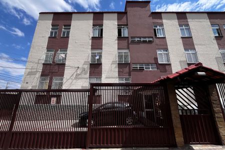 Apartamento à venda com 102m², 2 quartos e 1 vagaFachada