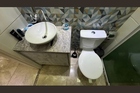 Apartamento à venda com 54m², 2 quartos e 1 vagaBanheiro