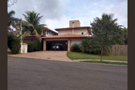 Casa de condomínio à venda com 496m², 5 quartos e 5 vagas Casa de condomínio à venda com 496m², 5 quartos e 5 vagasFoto 01