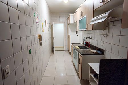 Apartamento à venda com 72m², 2 quartos e 1 vagaCozinha e Área de Serviço