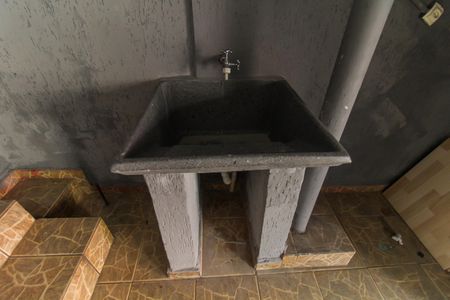 Casa para alugar com 50m², 1 quarto e sem vagaÁrea de Serviço