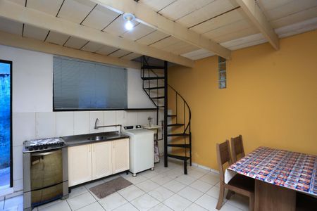 Sala/Cozinha de casa para alugar com 1 quarto, 30m² em Real Parque, São Paulo