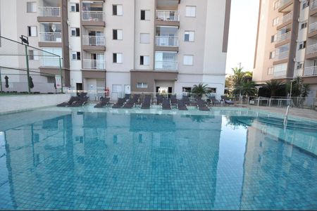 Apartamento para alugar com 65m², 3 quartos e 1 vagaÁrea comum - Piscina