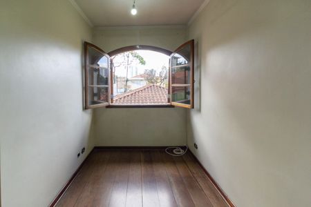 Casa à venda com 240m², 5 quartos e 3 vagasCasa 2 - Quarto 1 Suíte