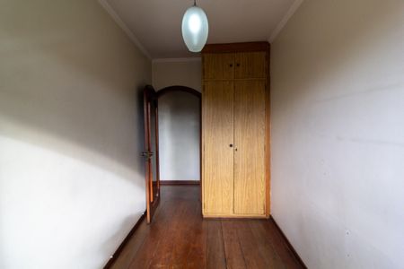 Casa à venda com 240m², 5 quartos e 3 vagasCasa 2 - Quarto 2