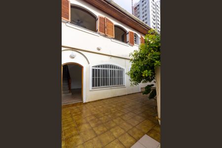 Casa à venda com 240m², 5 quartos e 3 vagasQuintal