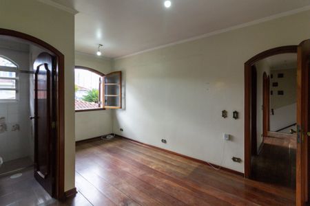 Casa à venda com 240m², 5 quartos e 3 vagasCasa 2 - Quarto 1 Suíte
