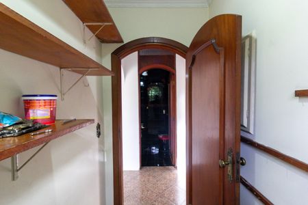 Casa à venda com 240m², 5 quartos e 3 vagasCasa 2 - Despensa