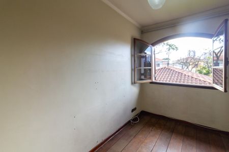 Casa à venda com 240m², 5 quartos e 3 vagasCasa 2 - Quarto 2