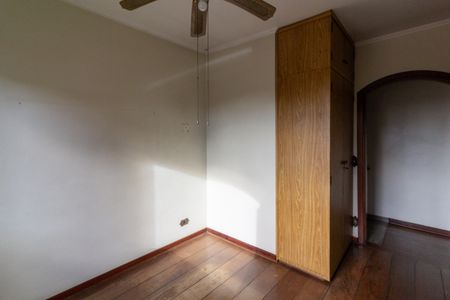 Casa à venda com 240m², 5 quartos e 3 vagasCasa 2 - Quarto 3