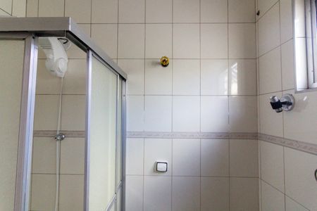 Casa à venda com 240m², 5 quartos e 3 vagasBanheiro Social