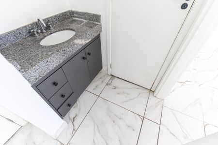 Apartamento para alugar com 33m², 2 quartos e sem vagaBanheiro
