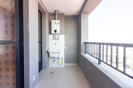 Varanda  de apartamento à venda com 2 quartos, 50m² em Presidente Altino, Osasco