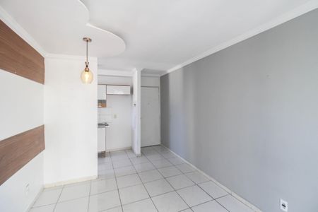 Apartamento para alugar com 60m², 3 quartos e 1 vaga Apartamento para alugar com 60m², 3 quartos e 1 vagaSala