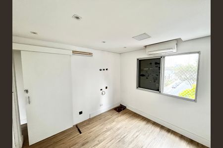 Apartamento à venda com 97m², 3 quartos e 1 vagaQuarto 2
