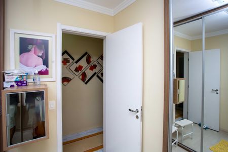 Apartamento à venda com 60m², 3 quartos e 1 vagaQuarto 2