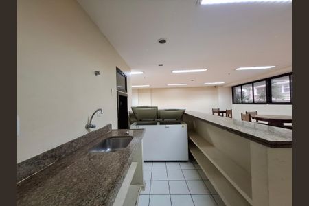 Apartamento à venda com 64m², 2 quartos e 1 vagaÁrea comum