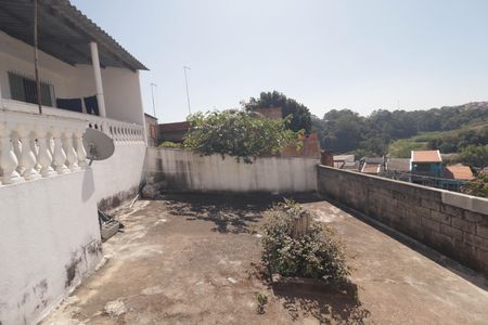 Casa à venda com 64m², 1 quarto e sem vagaQuintal