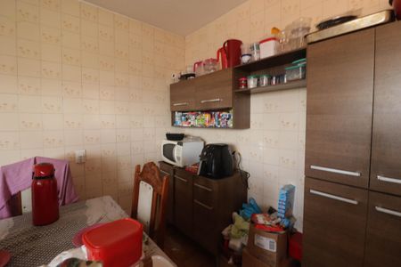 Casa à venda com 64m², 1 quarto e sem vagaCozinha e Área de Serviço