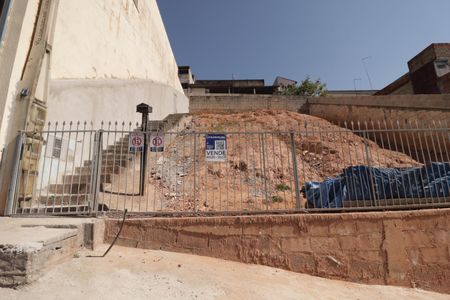 Casa à venda com 64m², 1 quarto e sem vagaQuintal